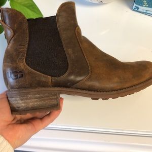 UGG brown leather boots size 9